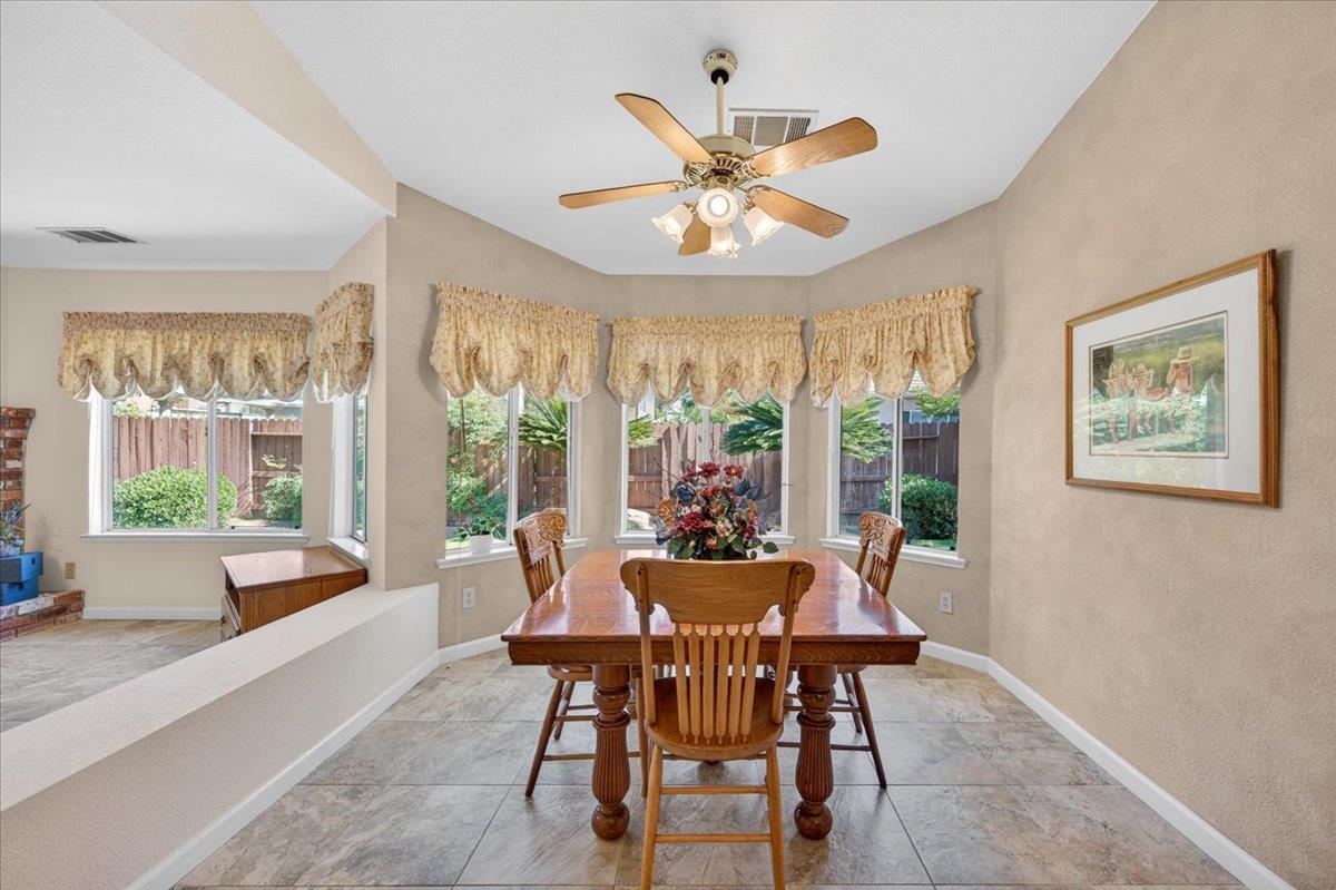1275 Chennault Ave, Clovis, CA 93611