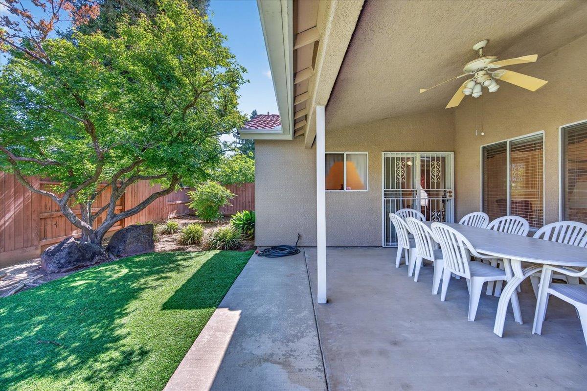 1275 Chennault Ave, Clovis, CA 93611
