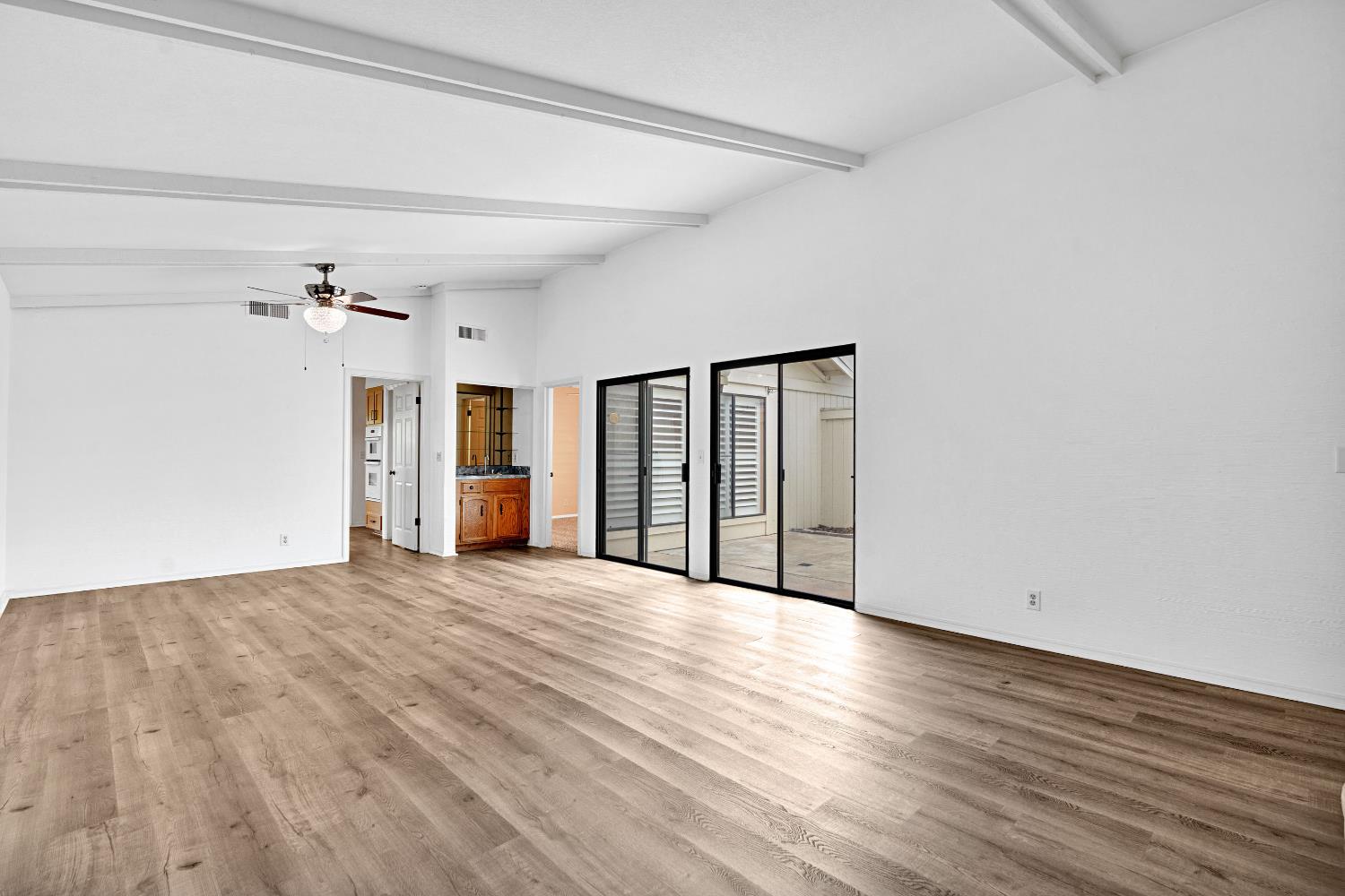 325 W Bullard Ave #103, Fresno, CA 93704