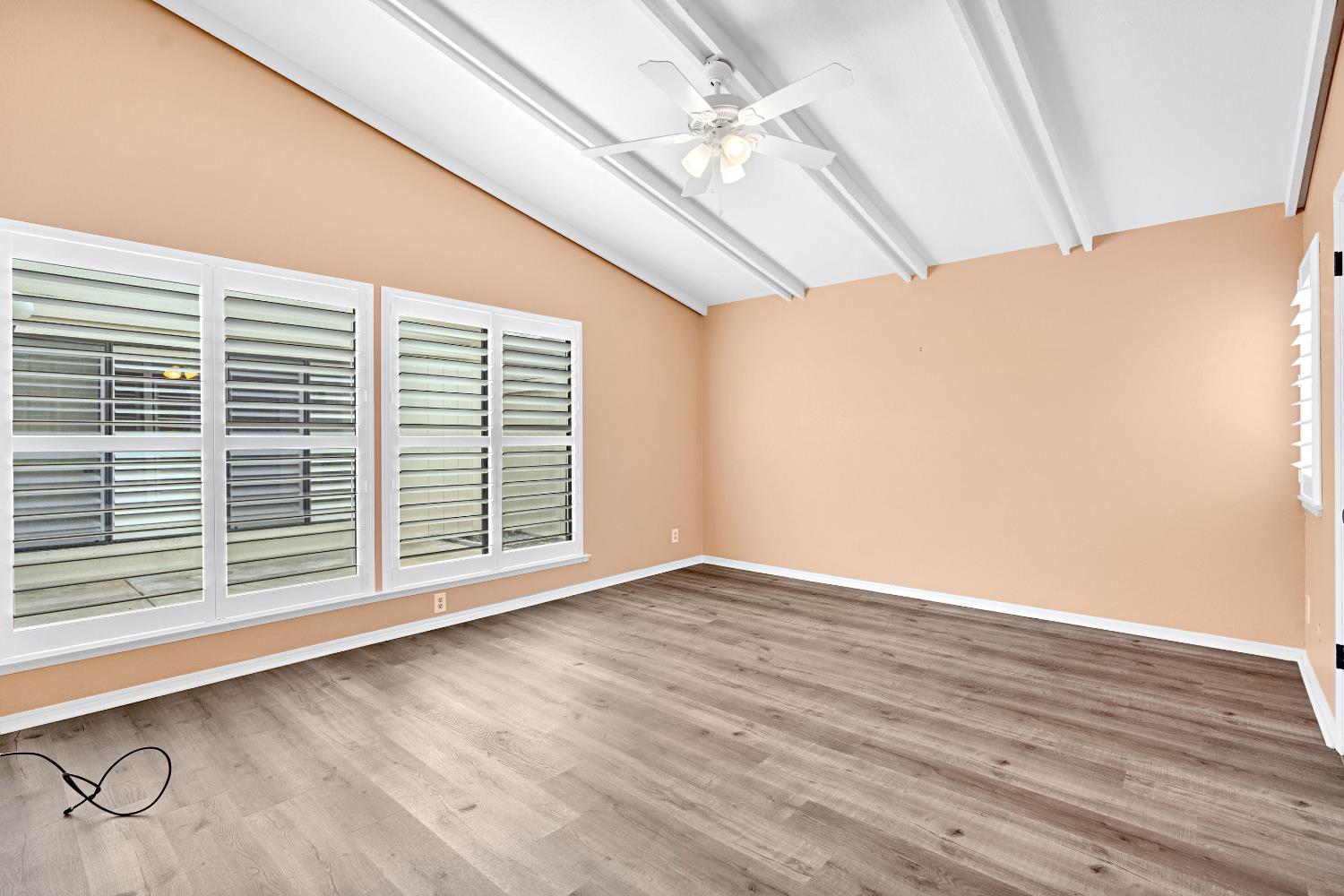 325 W Bullard Ave #103, Fresno, CA 93704