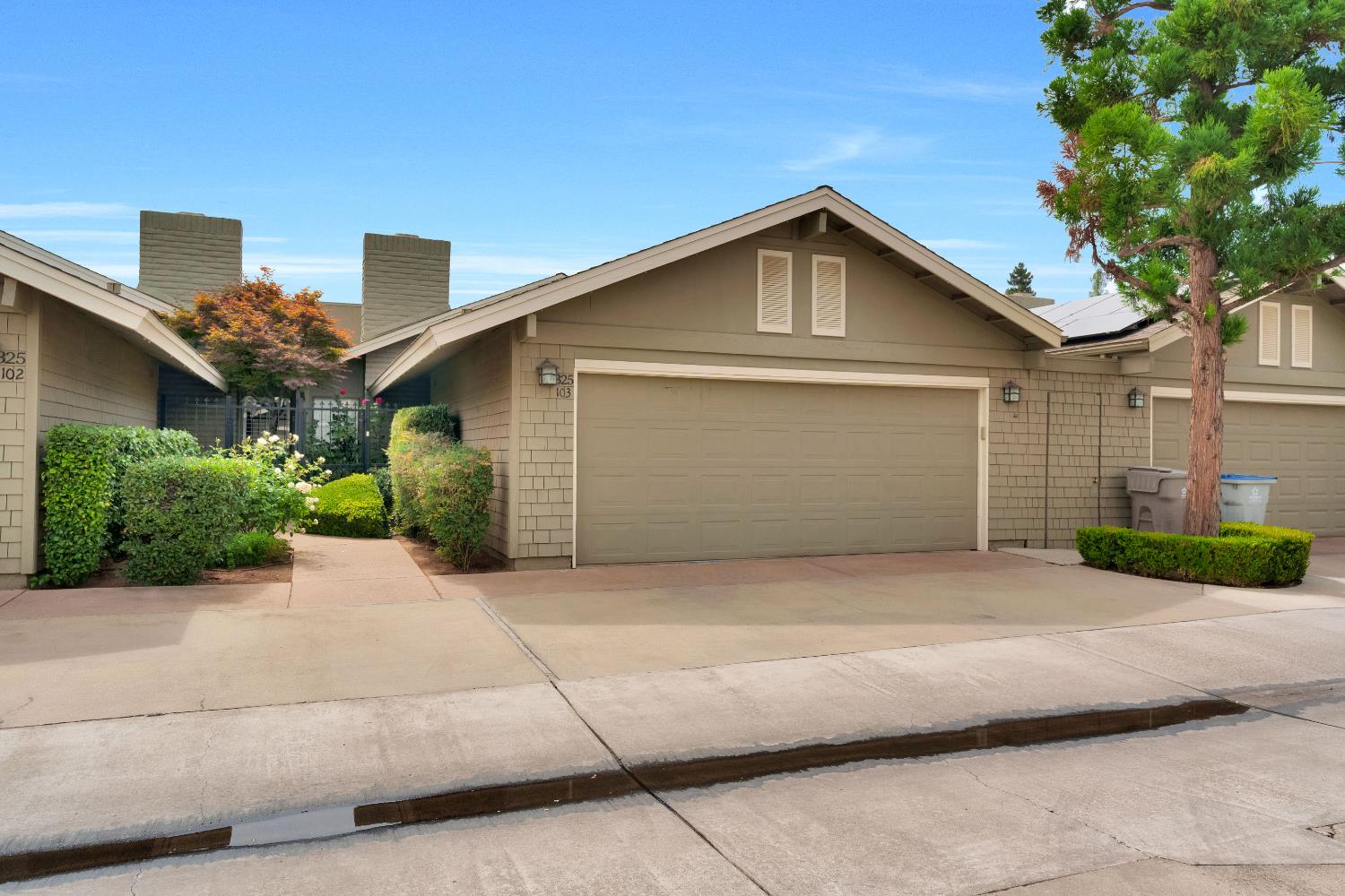 325 W Bullard Ave #103, Fresno, CA 93704