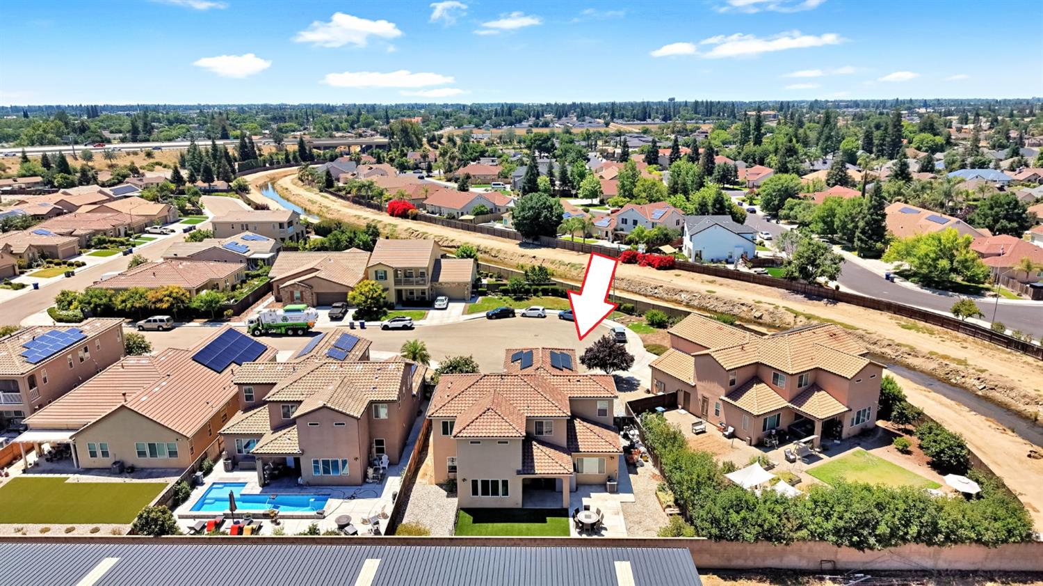 17 Polson Ave, Clovis, CA 93612
