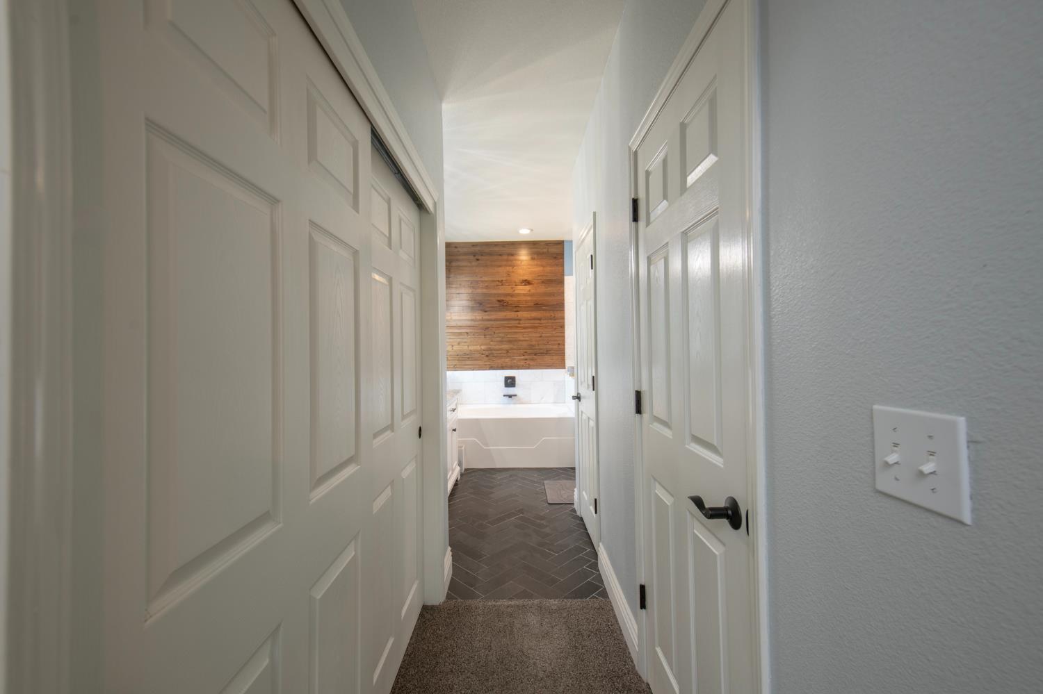 2783 14Th St, Sanger, CA 93657
