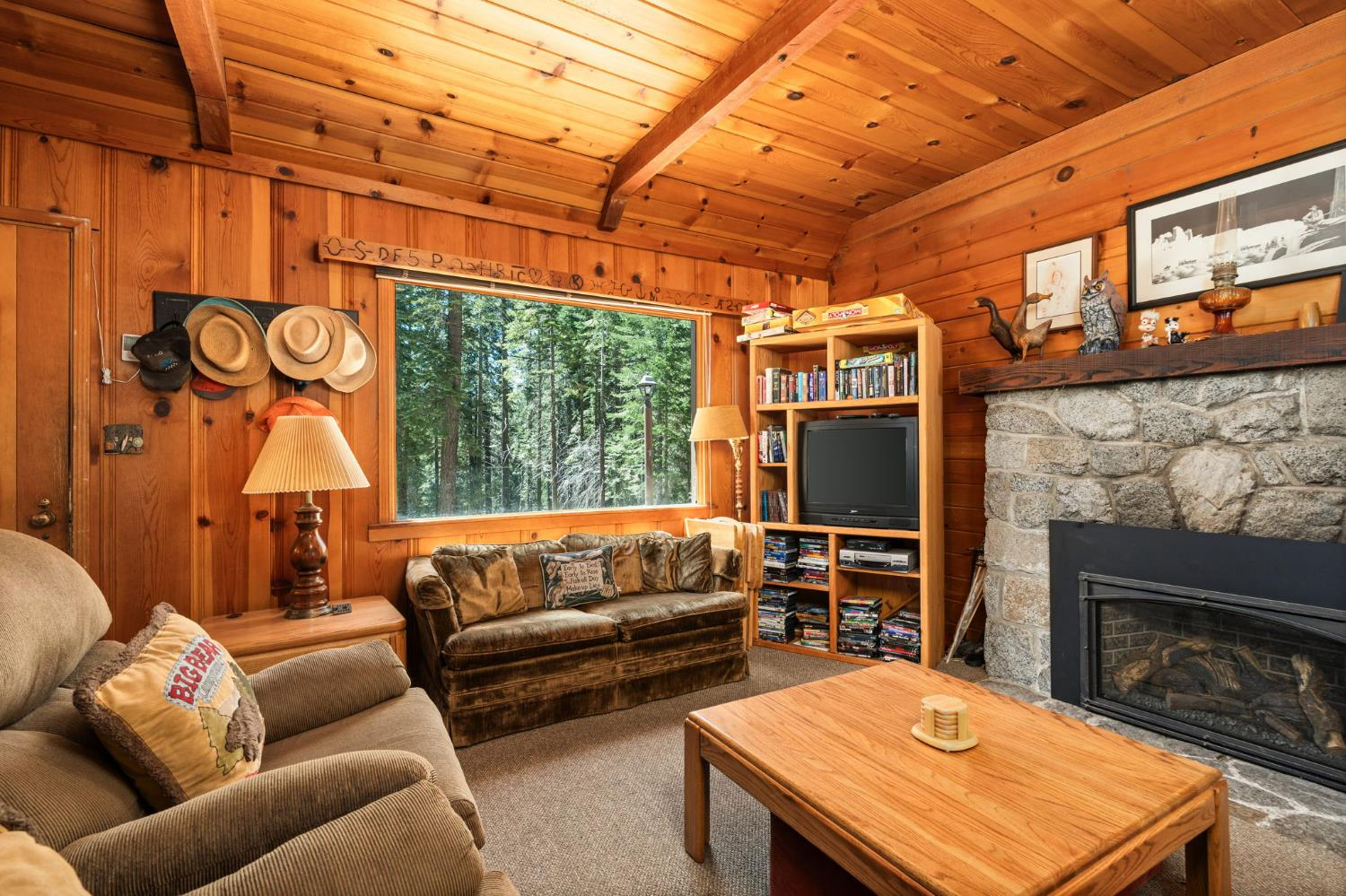 62112 Upper Deer Creek #20, Huntington Lake, CA 93634