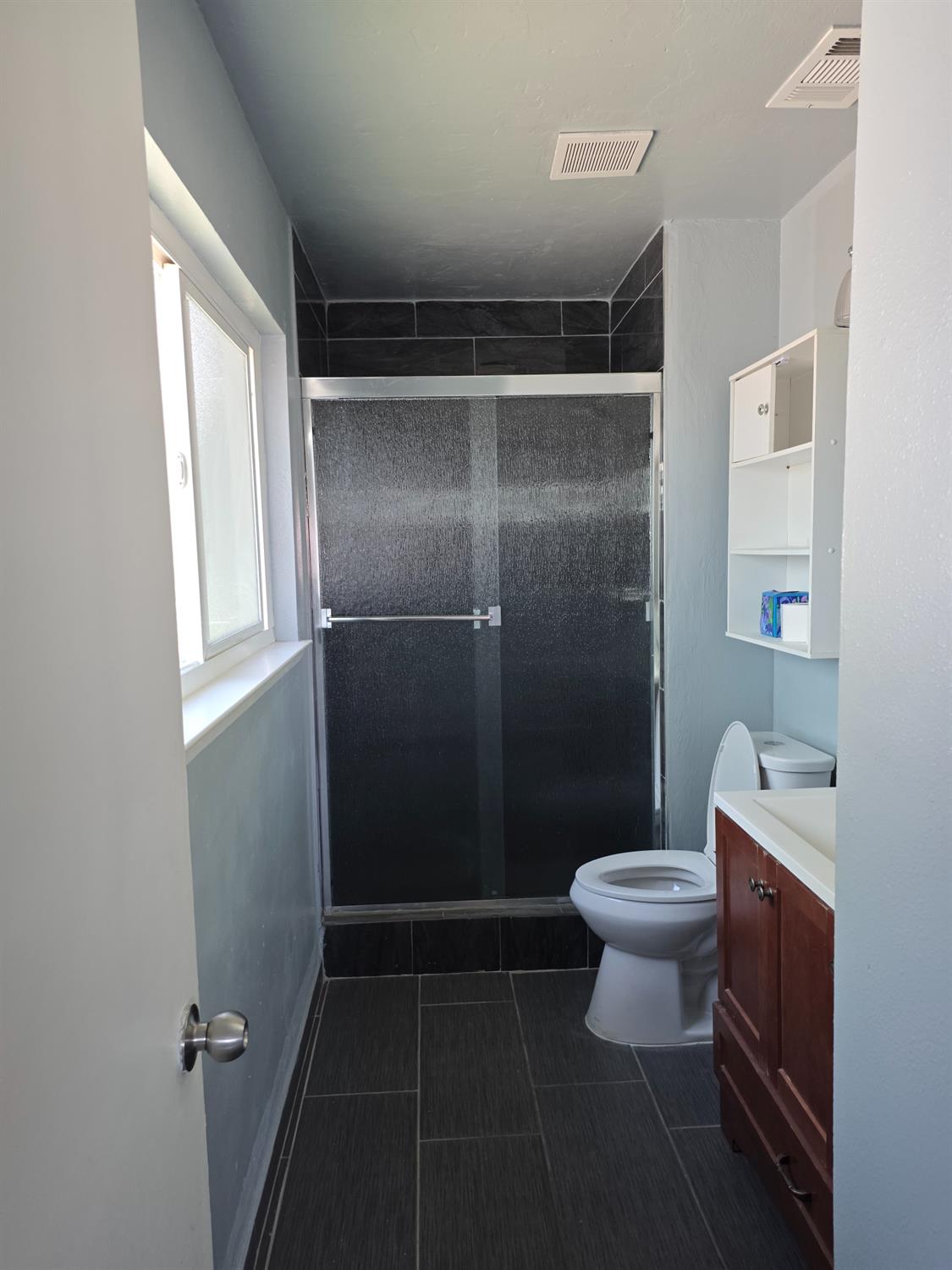 4857 N West Ave, Fresno, CA 93705