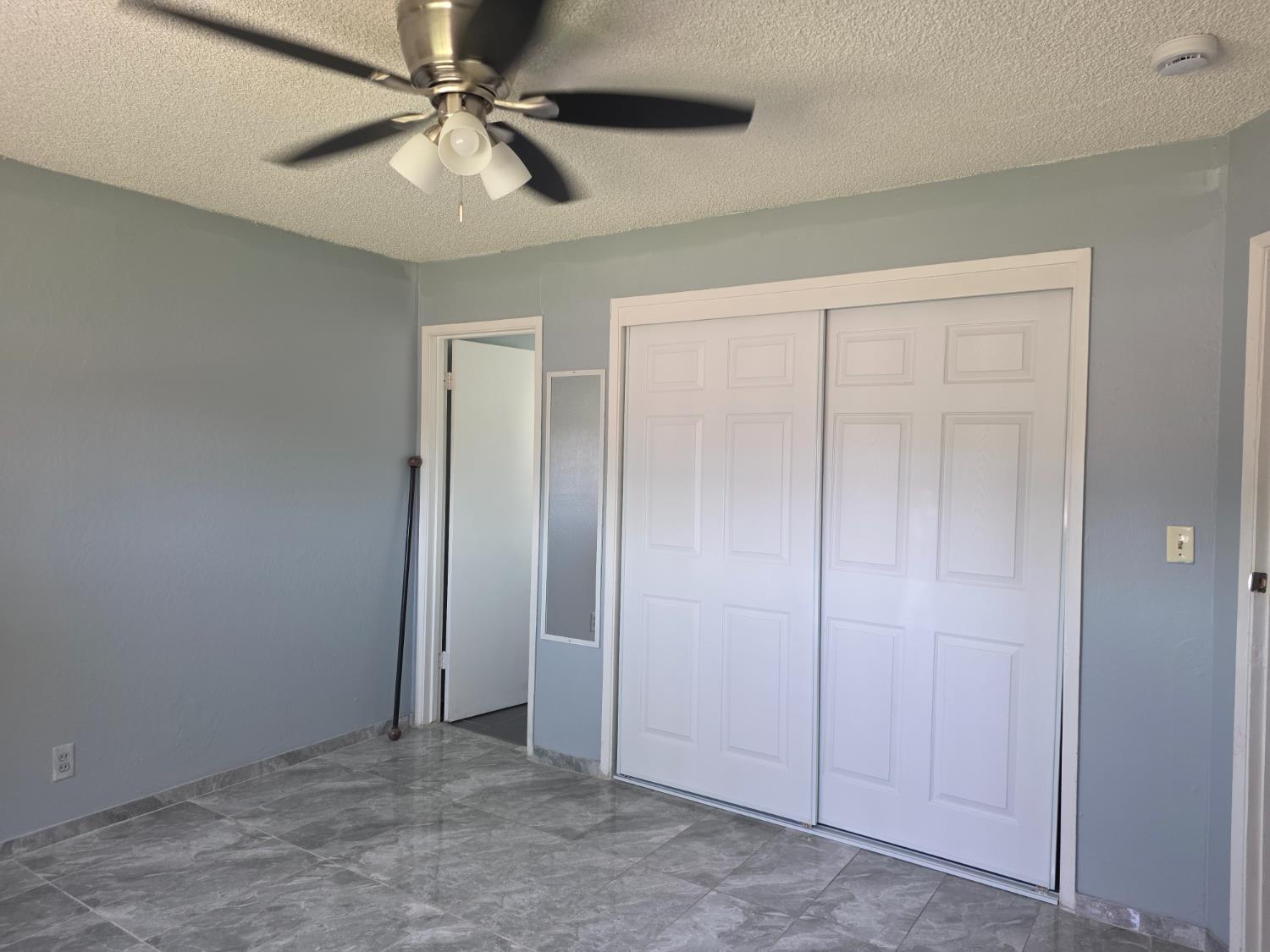 4857 N West Ave, Fresno, CA 93705
