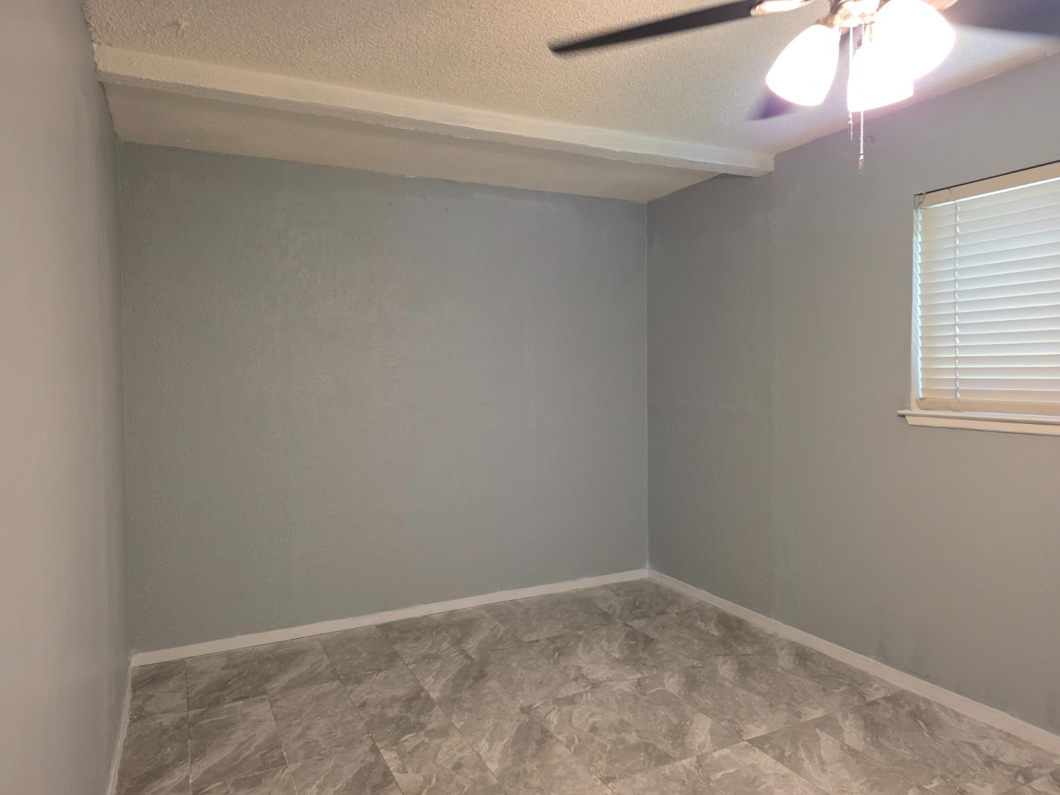 4857 N West Ave, Fresno, CA 93705