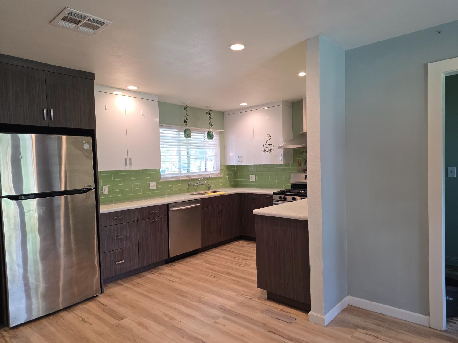 4857 N West Ave, Fresno, CA 93705