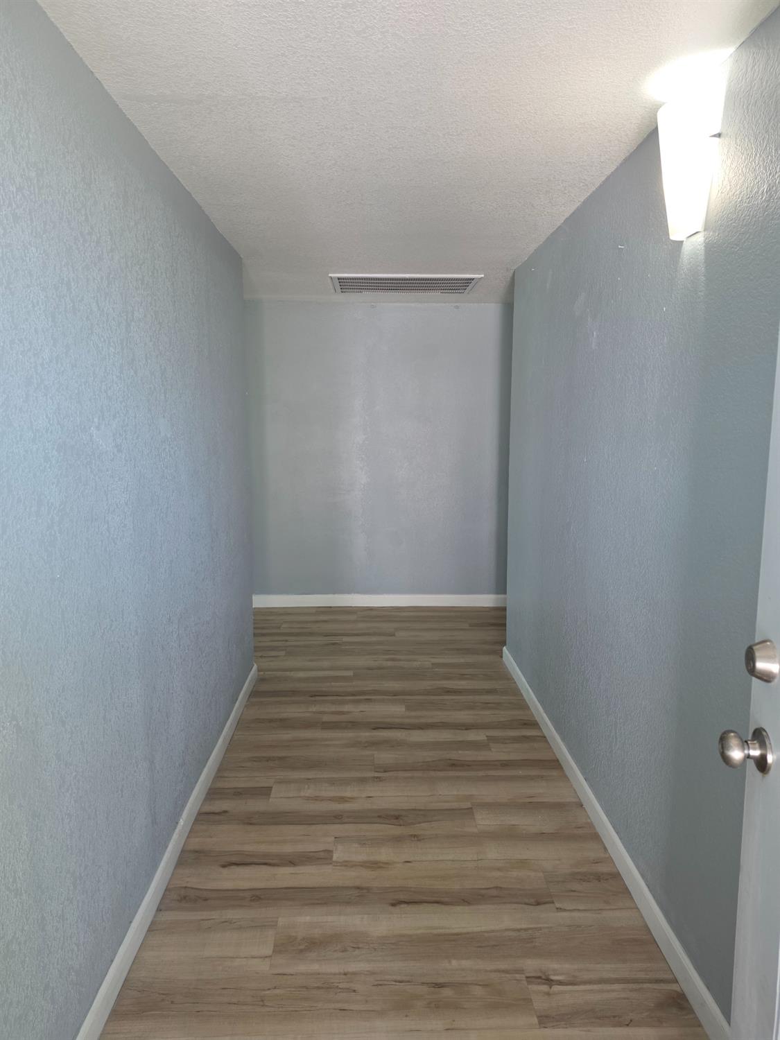 4857 N West Ave, Fresno, CA 93705