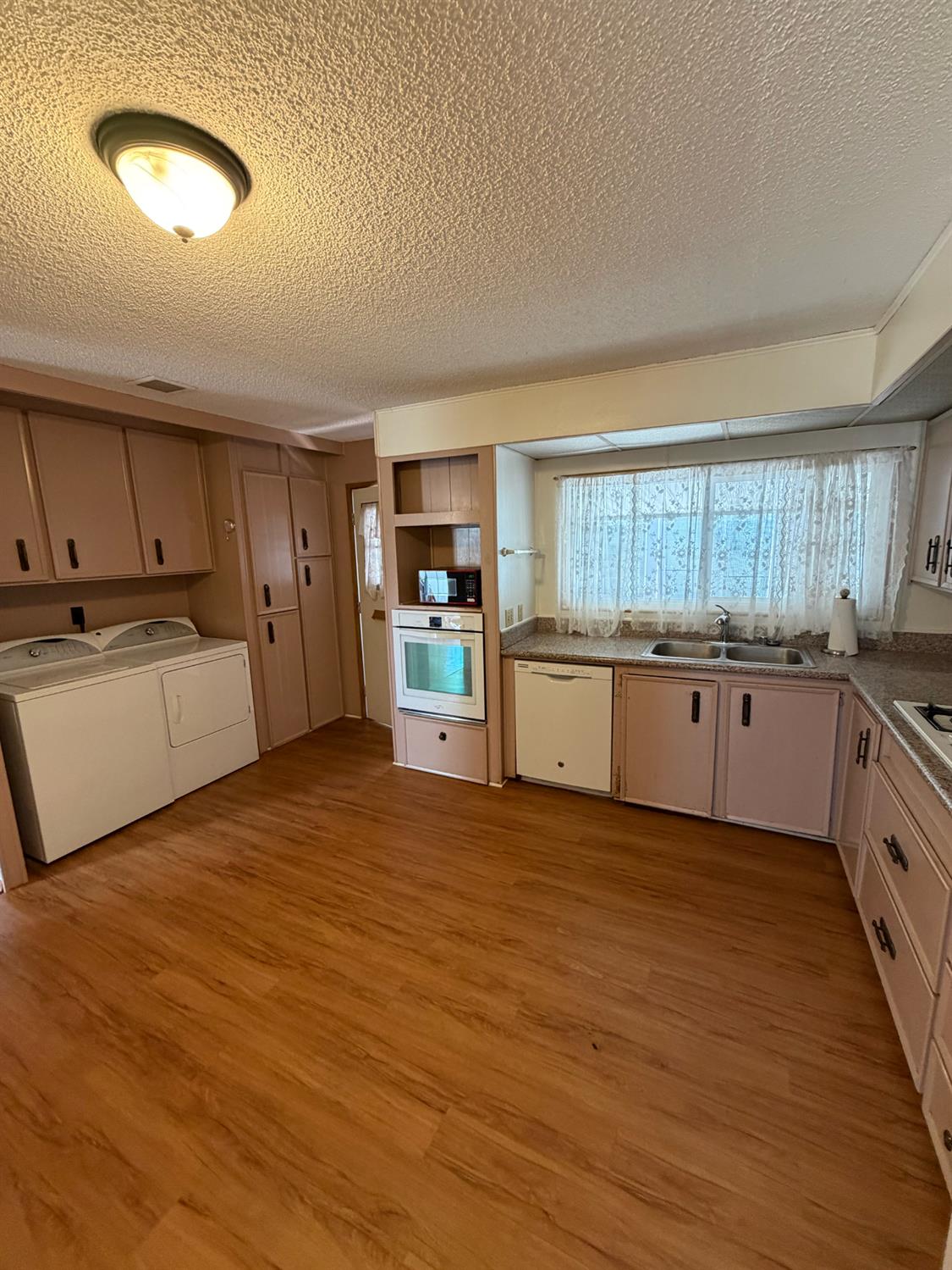 2706 W Ashlan Ave #306, Fresno, CA 93705