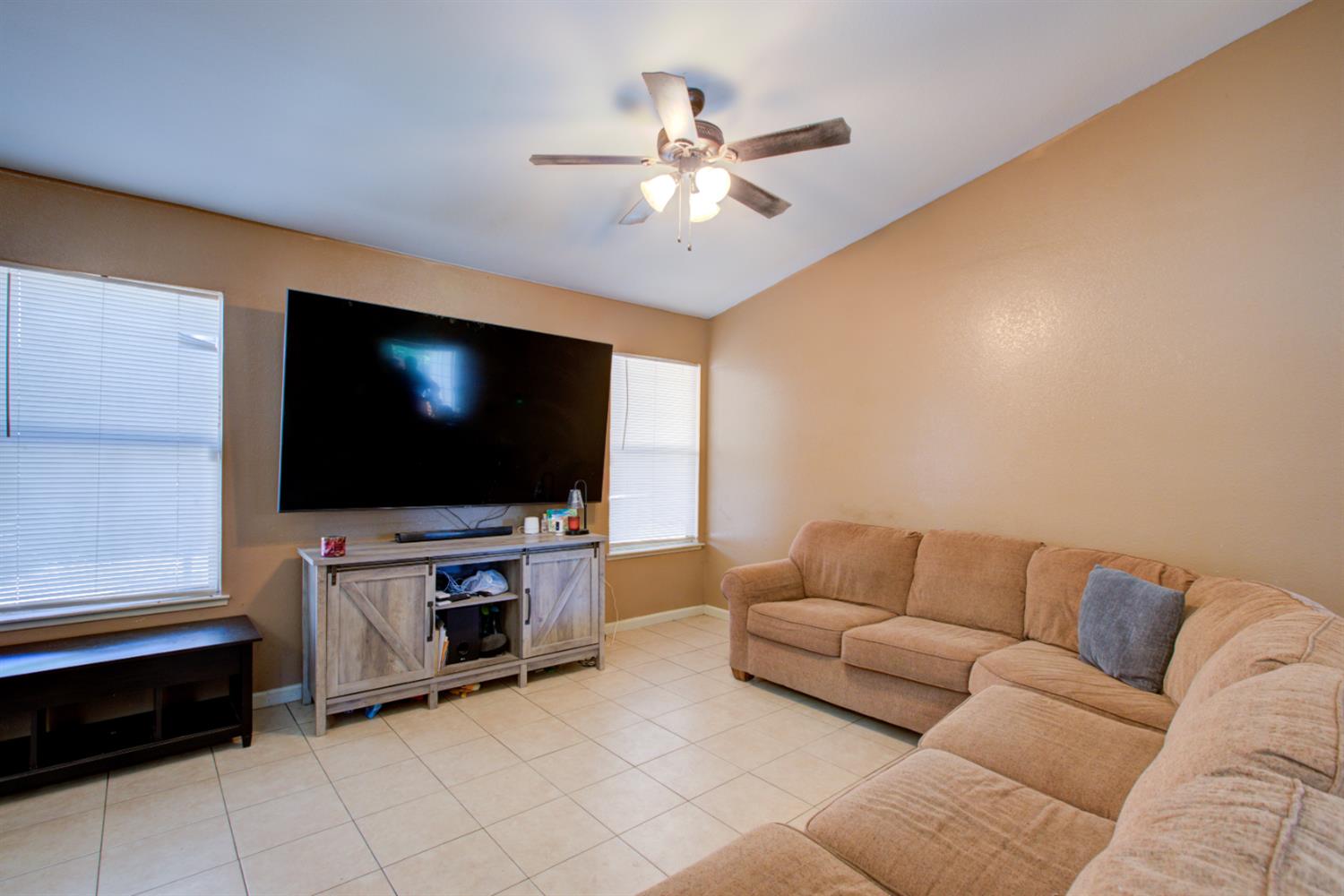 2032 Gleneagle, Atwater, CA 95301