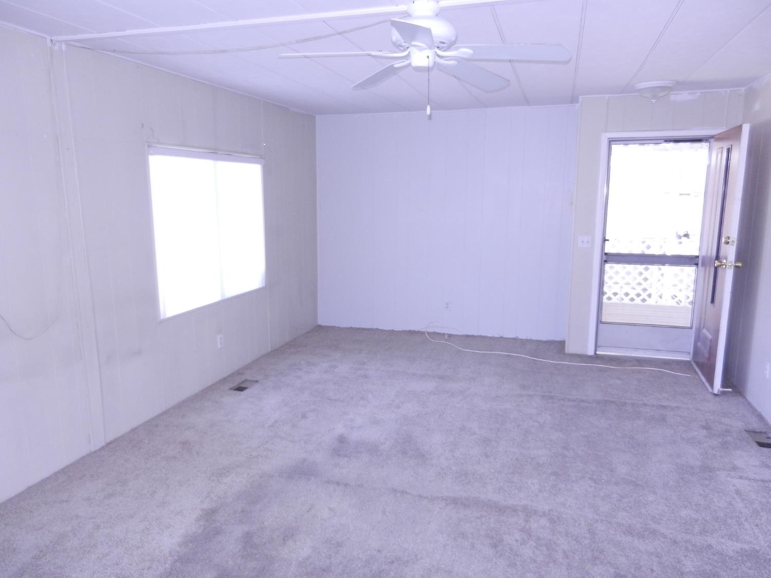 3550 Duke Ave #24, Fresno, CA 93727