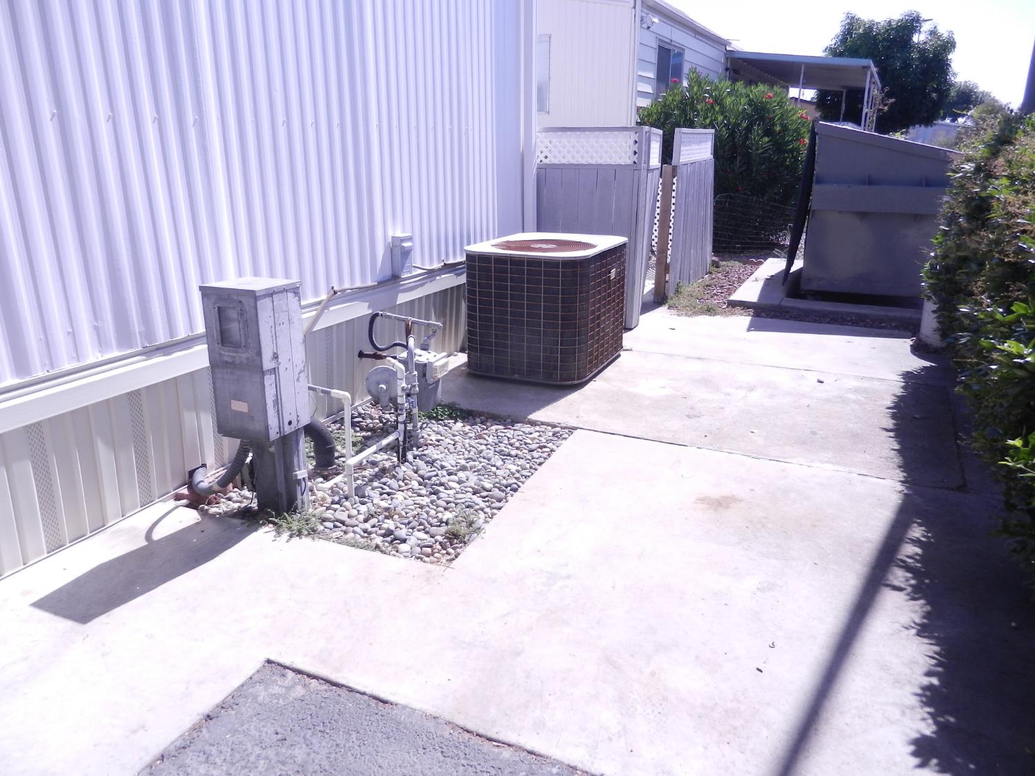 3550 Duke Ave #24, Fresno, CA 93727