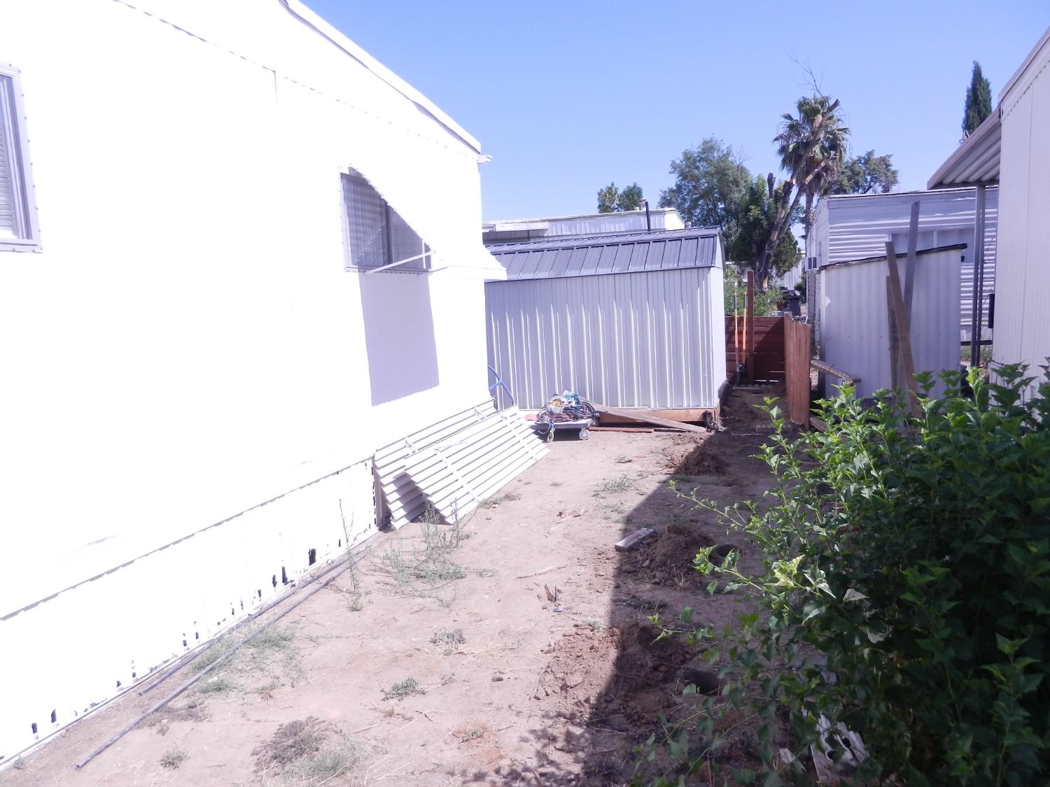 3550 Duke Ave #24, Fresno, CA 93727