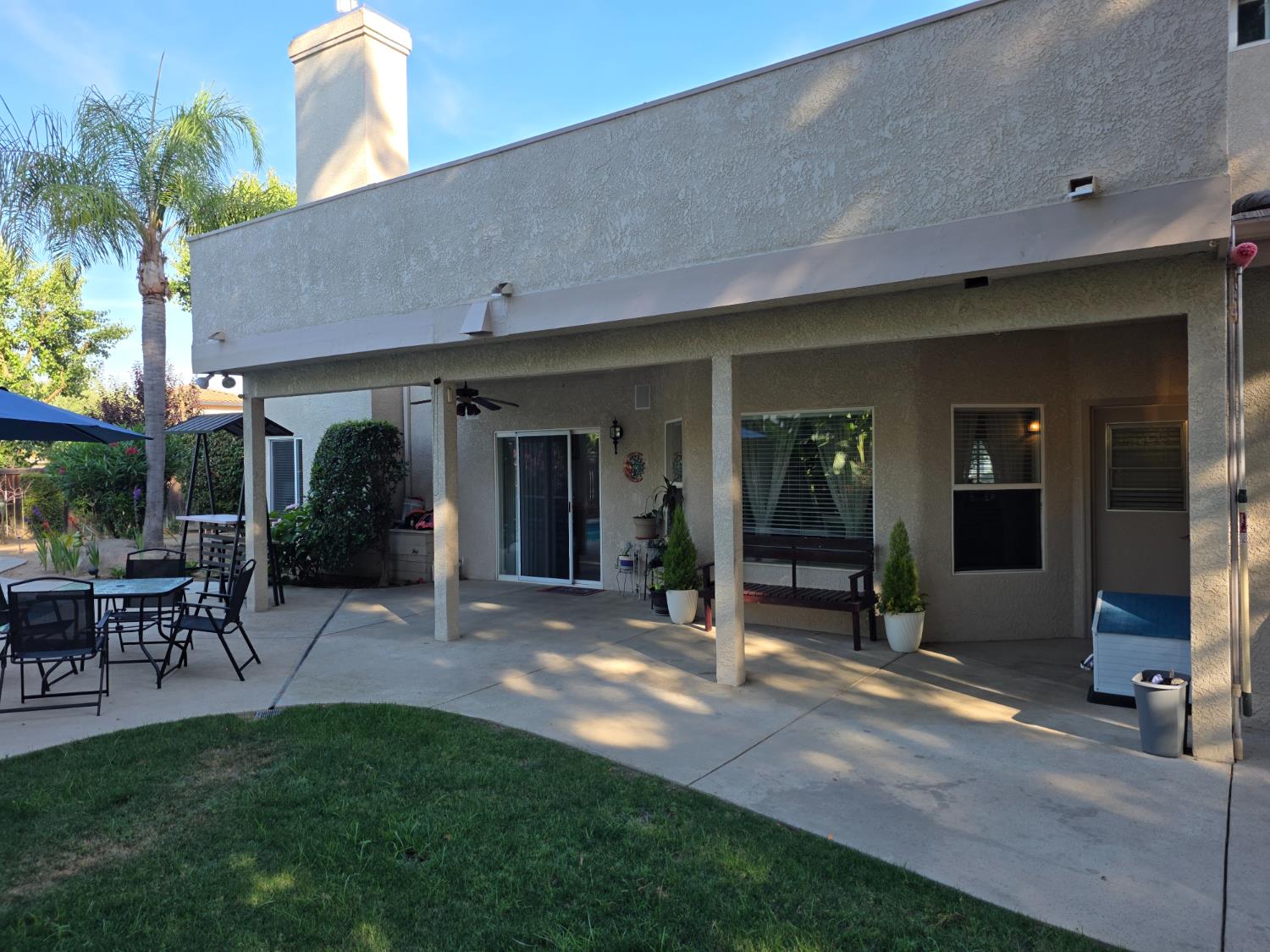 4950 W Minarets Ave, Fresno, CA 93722
