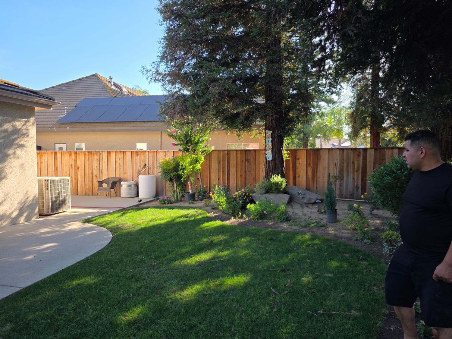 4950 W Minarets Ave, Fresno, CA 93722