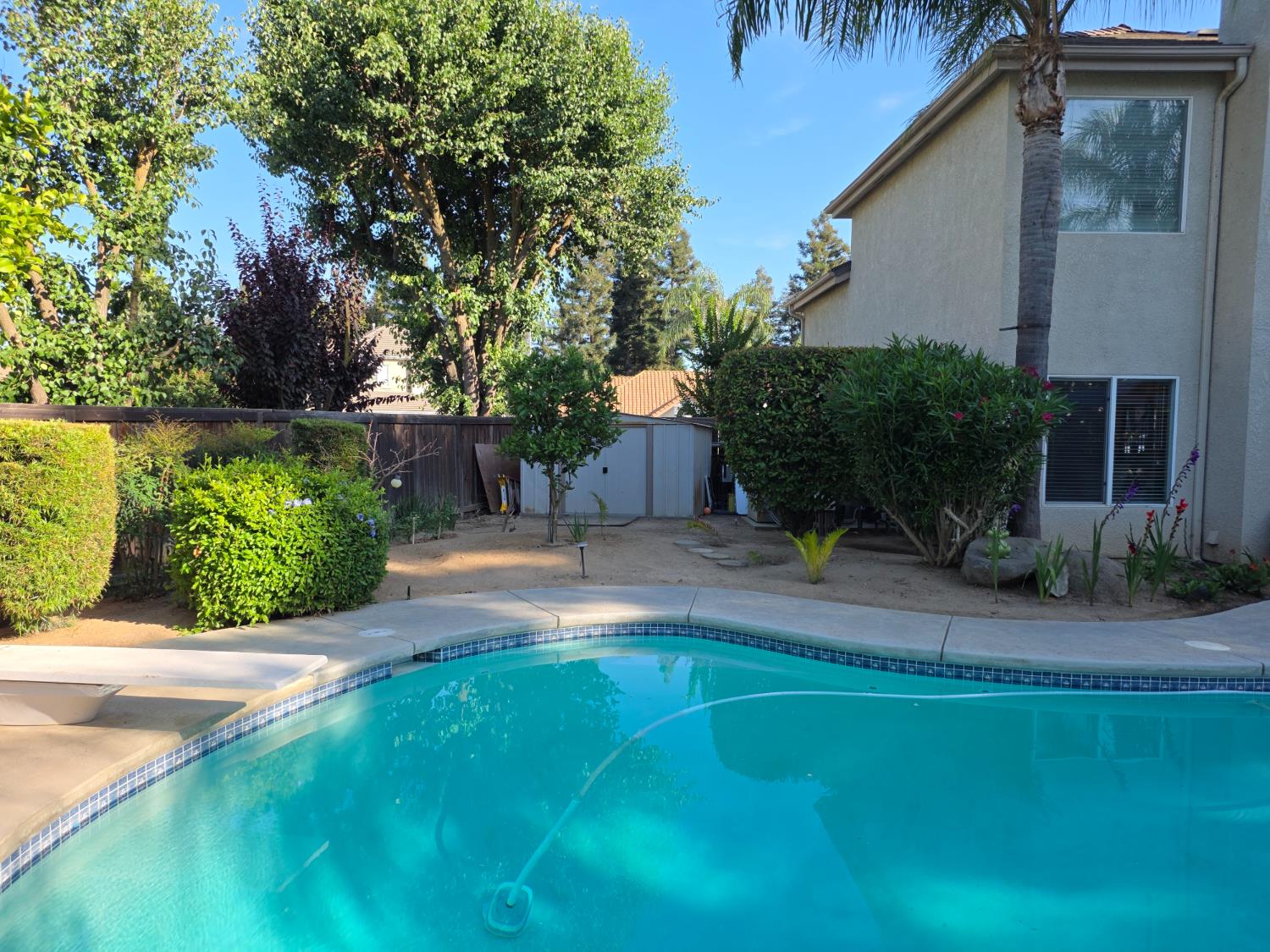 4950 W Minarets Ave, Fresno, CA 93722