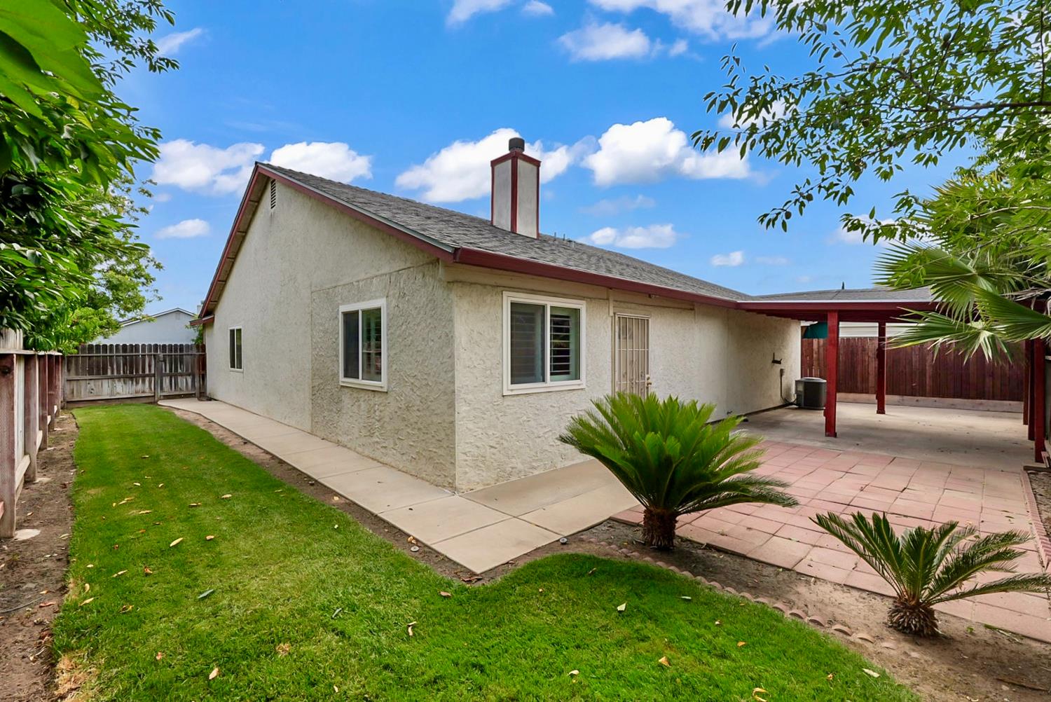 406 Jefferson St, Chowchilla, CA 93610