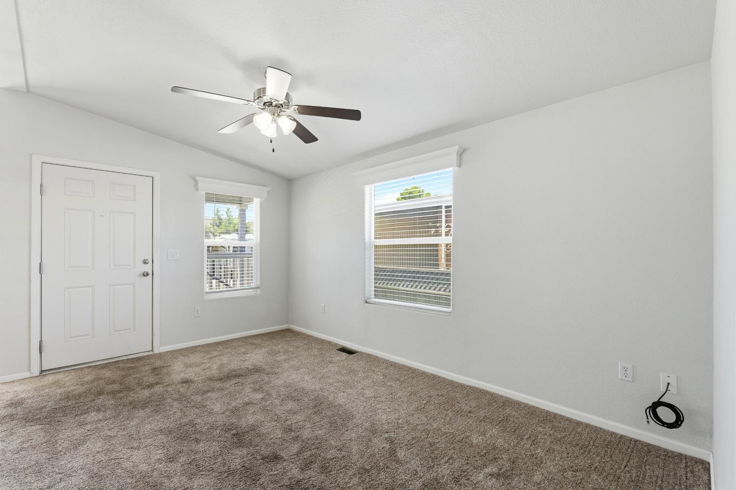 1650 Villa Ave #28, Clovis, CA 93612