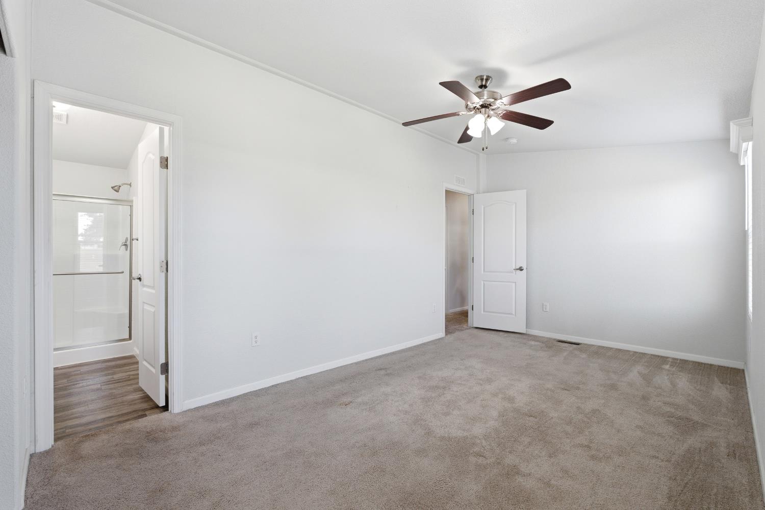 1650 Villa Ave #28, Clovis, CA 93612