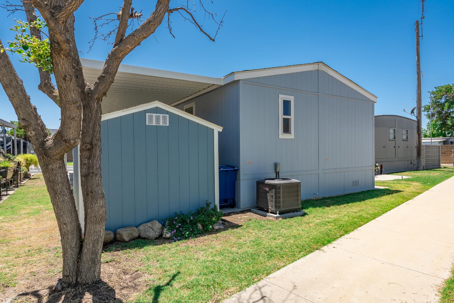 1650 Villa Ave #28, Clovis, CA 93612