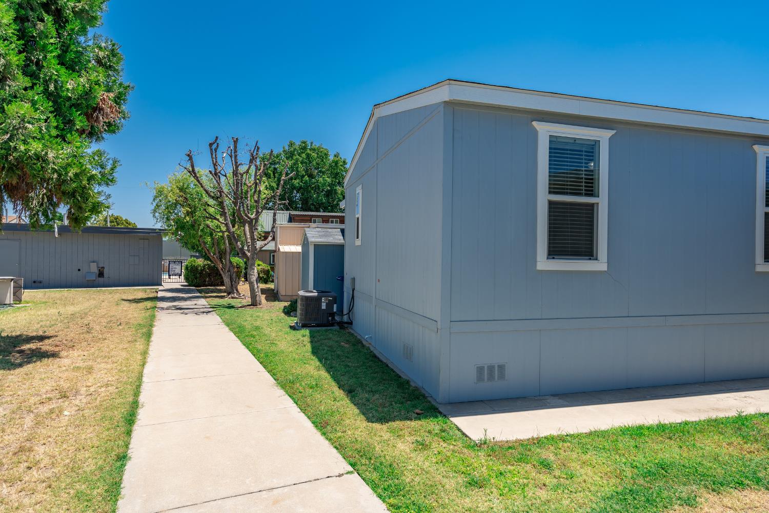 1650 Villa Ave #28, Clovis, CA 93612