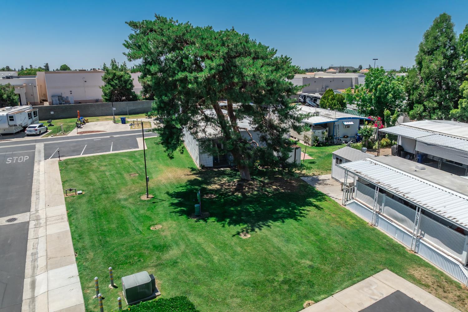 1650 Villa Ave #28, Clovis, CA 93612
