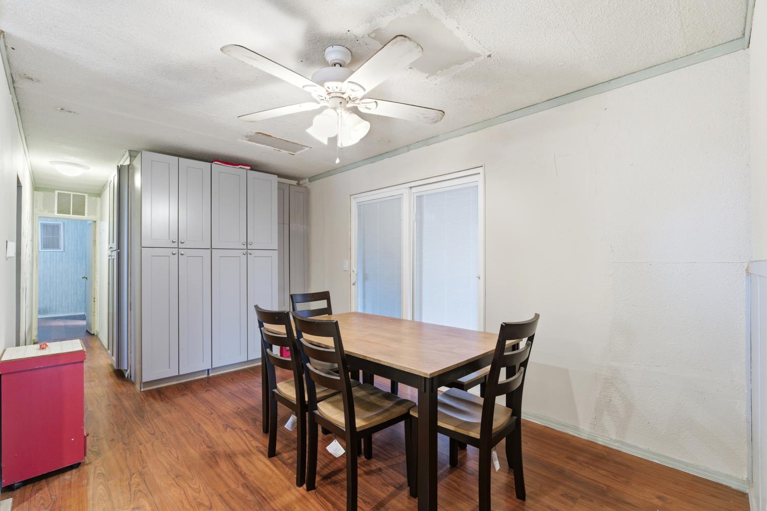 12846 NW Lacey Blvd #45, Hanford, CA 93230