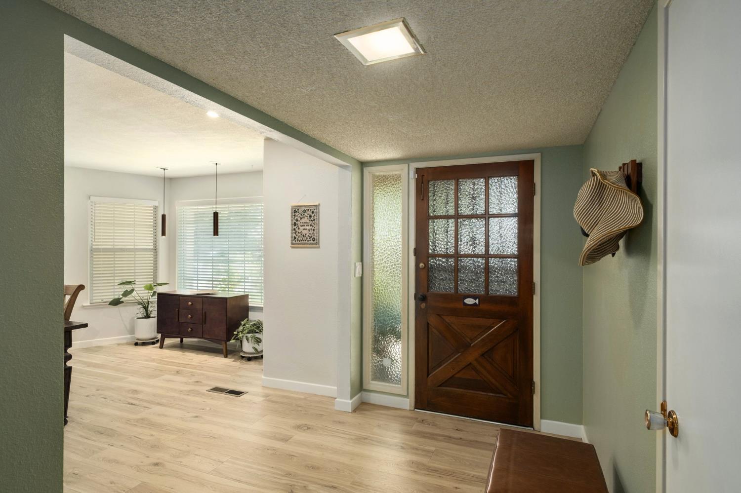5492 N Ferger, Fresno, CA 93704
