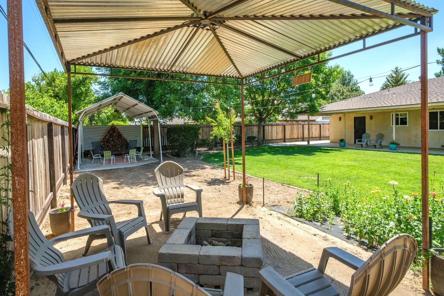 5492 N Ferger, Fresno, CA 93704