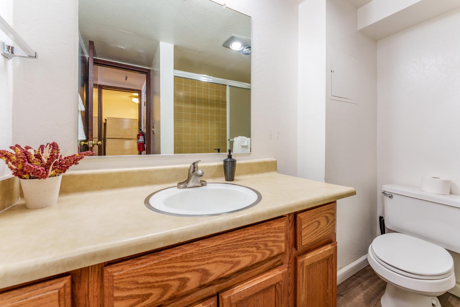 7540 Henness Cir #B206, Yosemite West, CA 95389