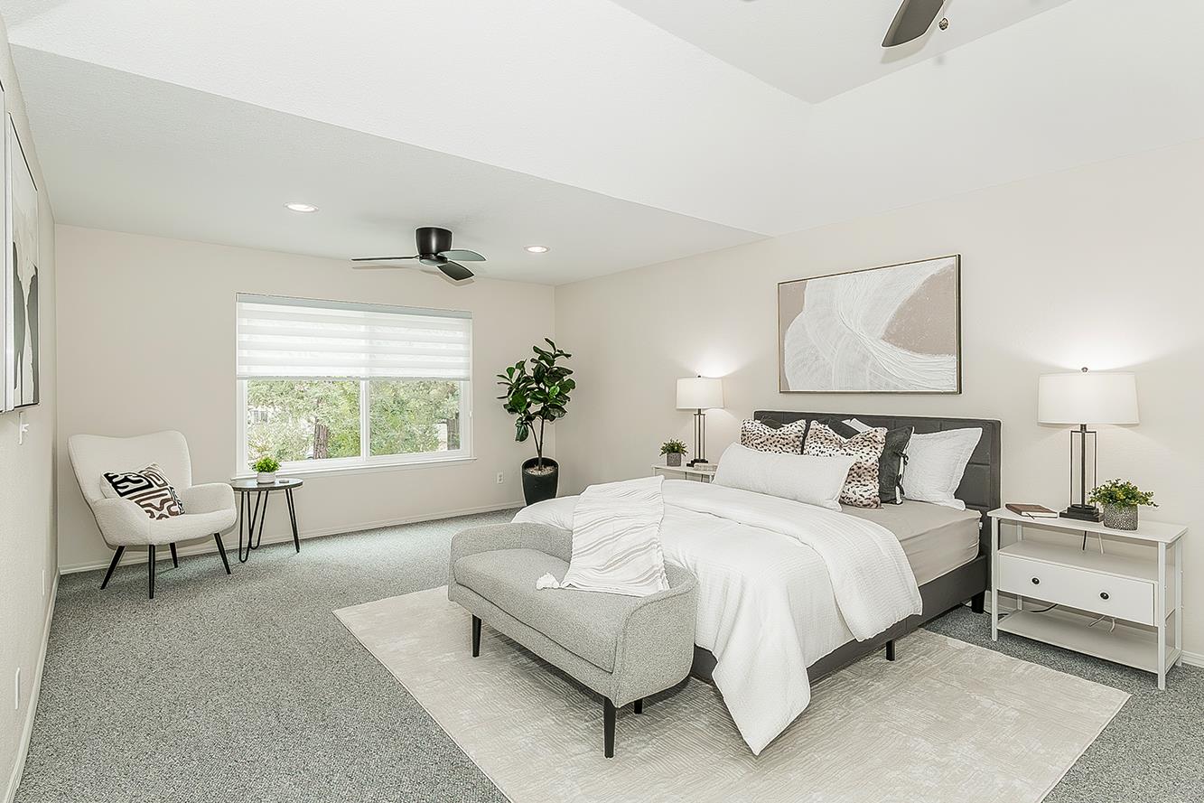 505 E Mariners Cir, Fresno, CA 93730