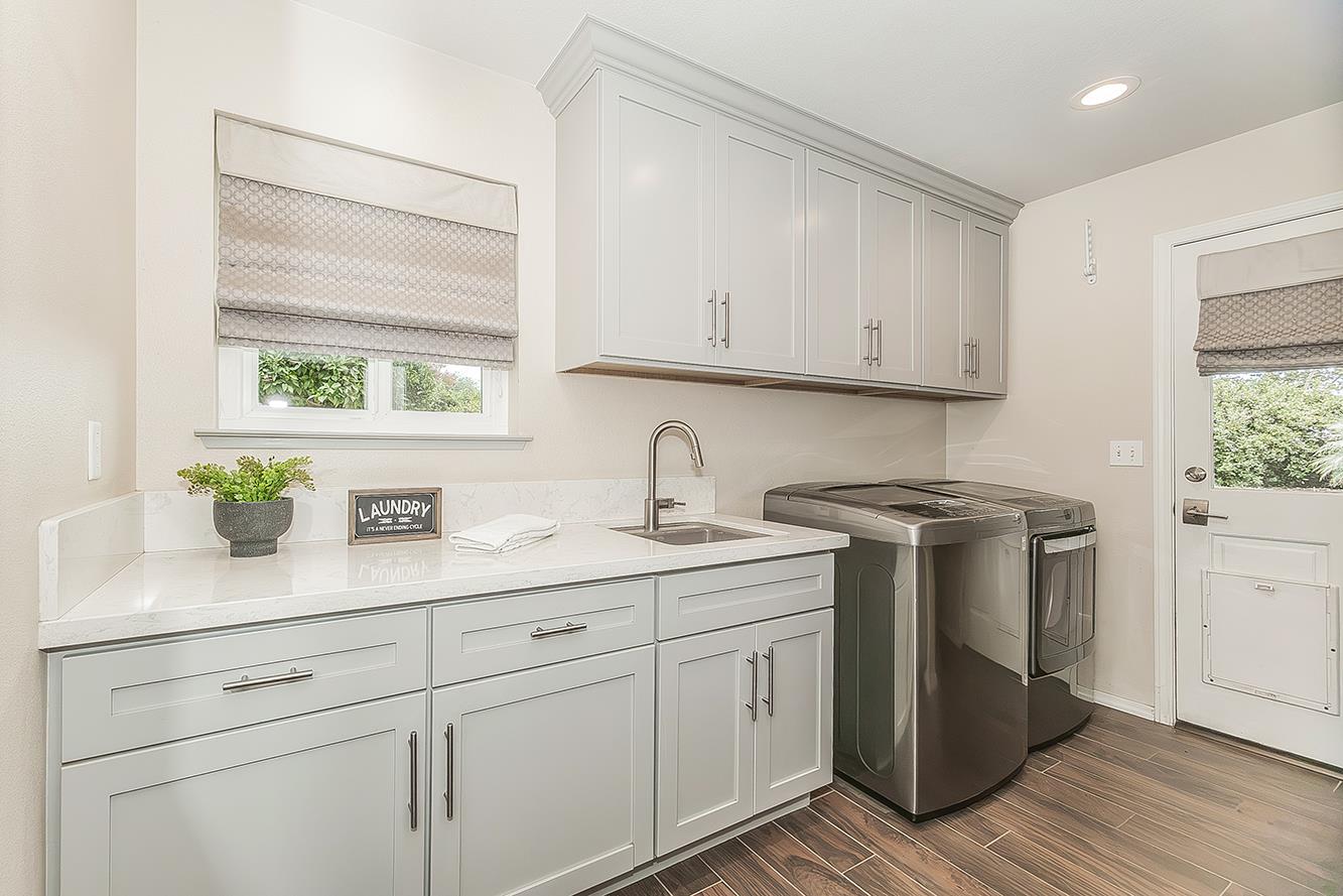 505 E Mariners Cir, Fresno, CA 93730
