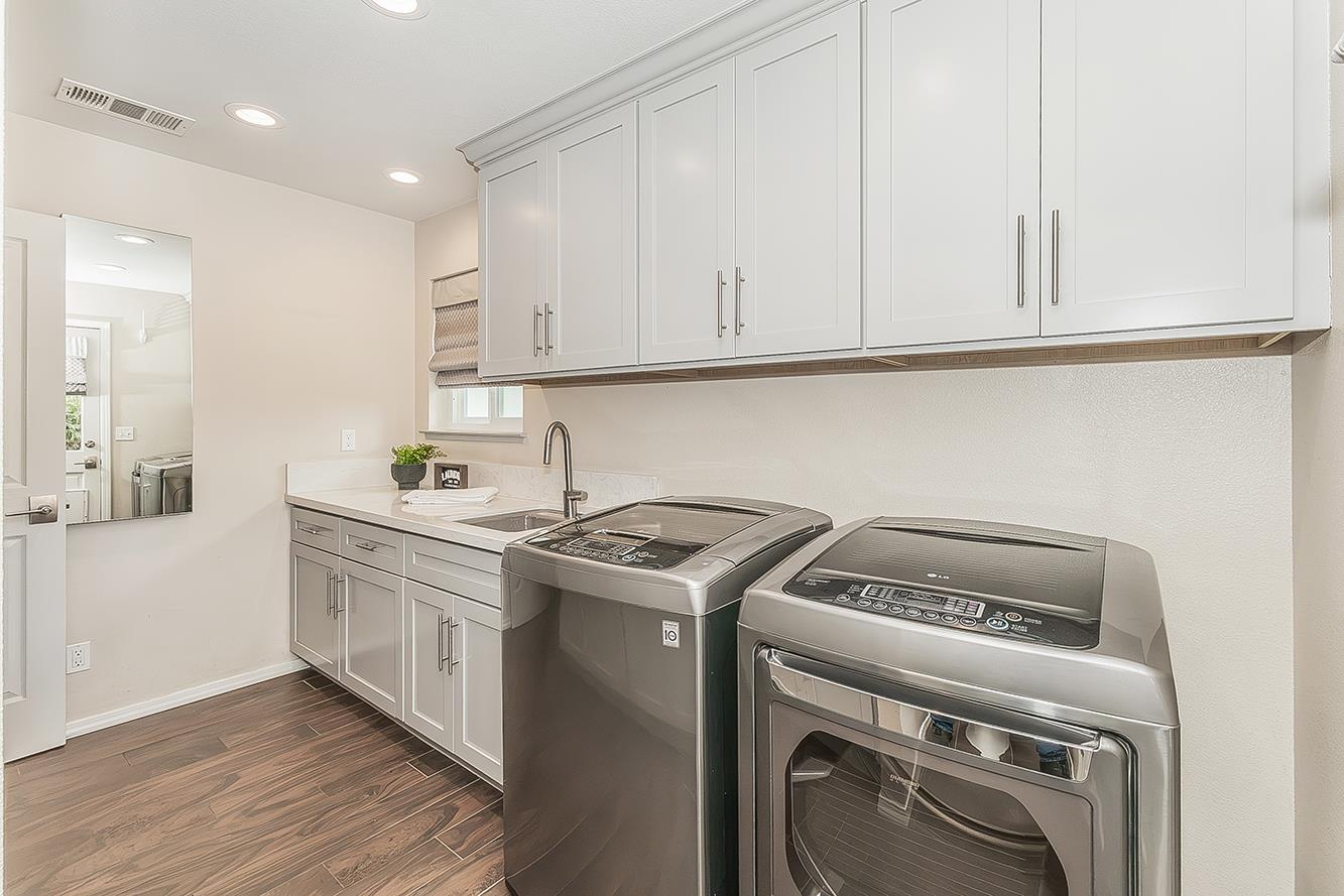 505 E Mariners Cir, Fresno, CA 93730