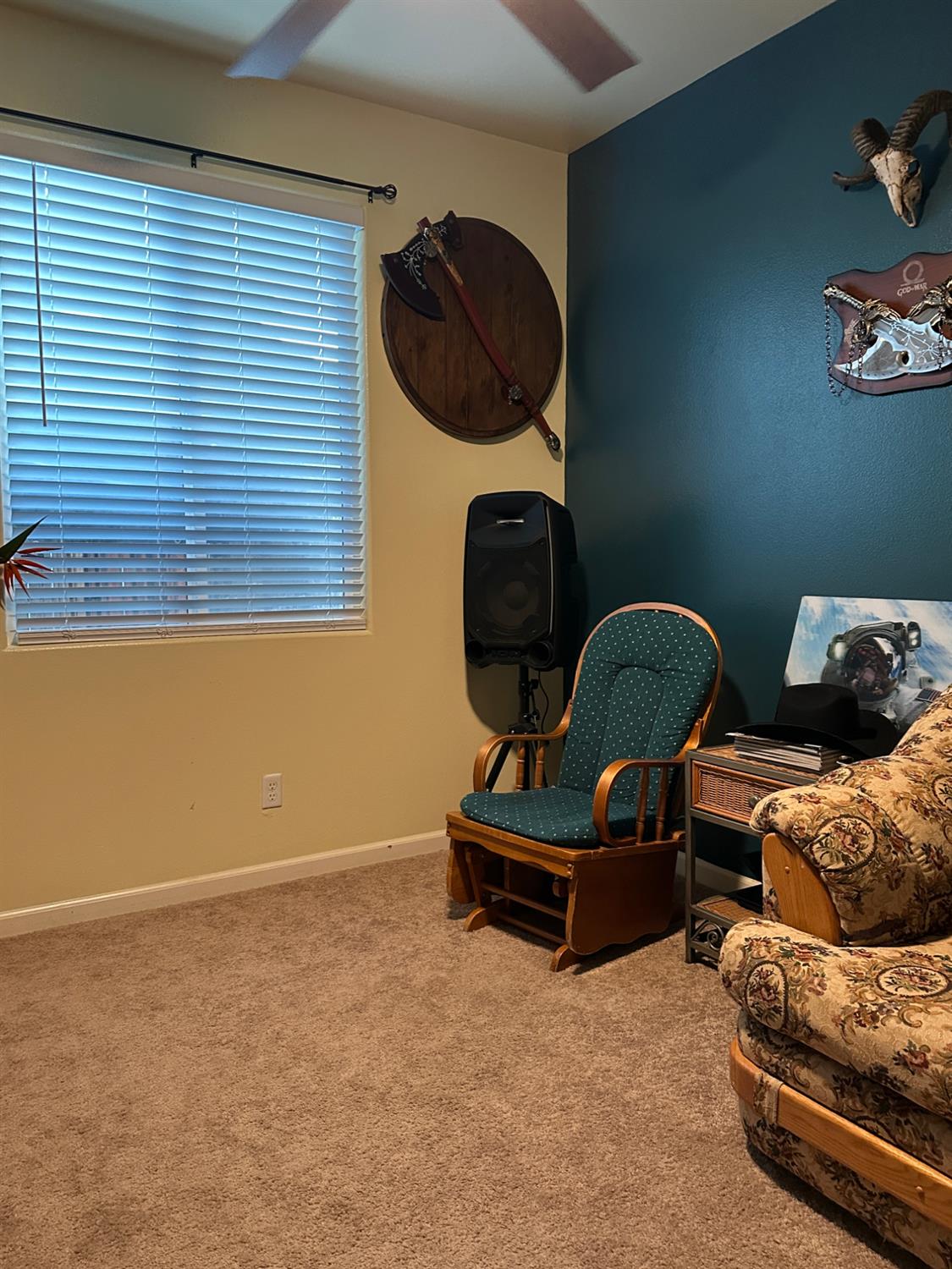 843 Bellis, Dinuba, CA 93618