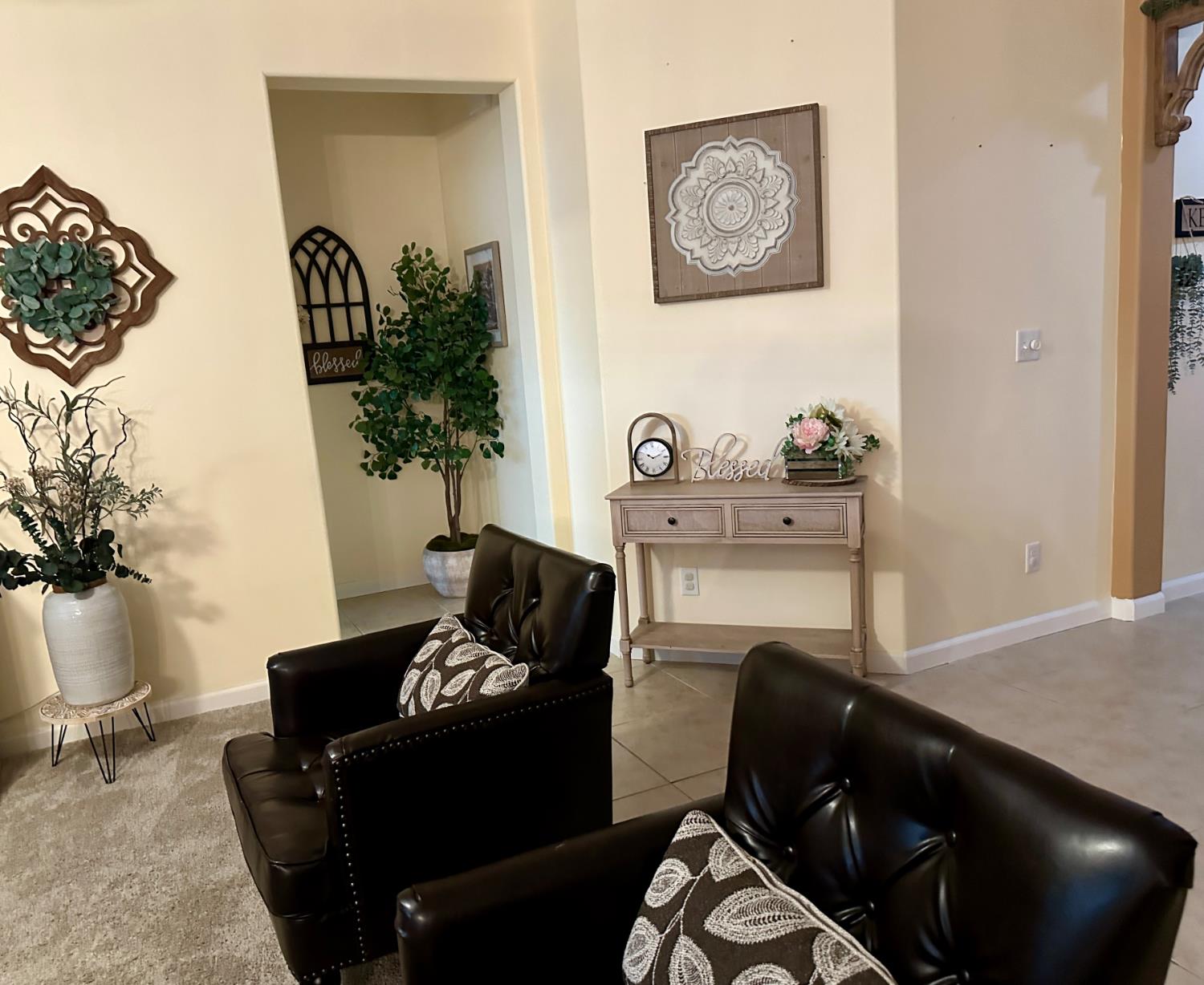 843 Bellis, Dinuba, CA 93618