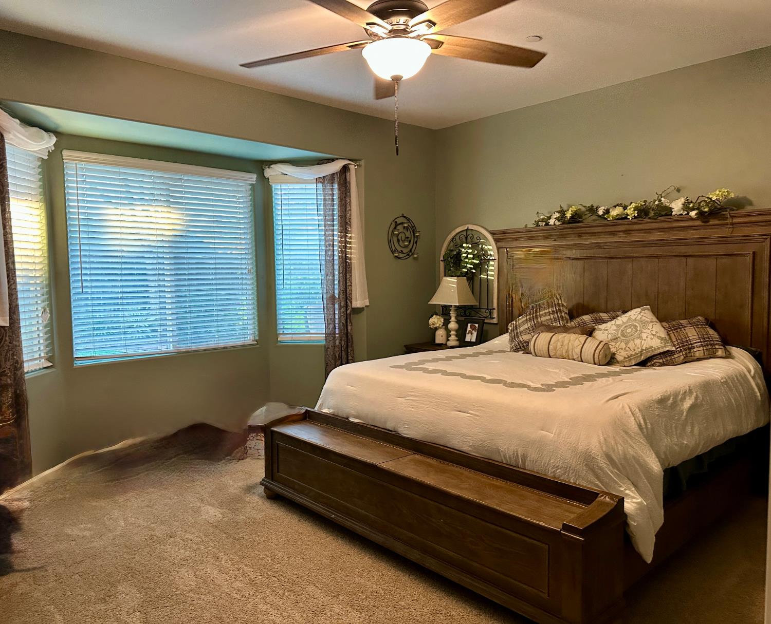 843 Bellis, Dinuba, CA 93618