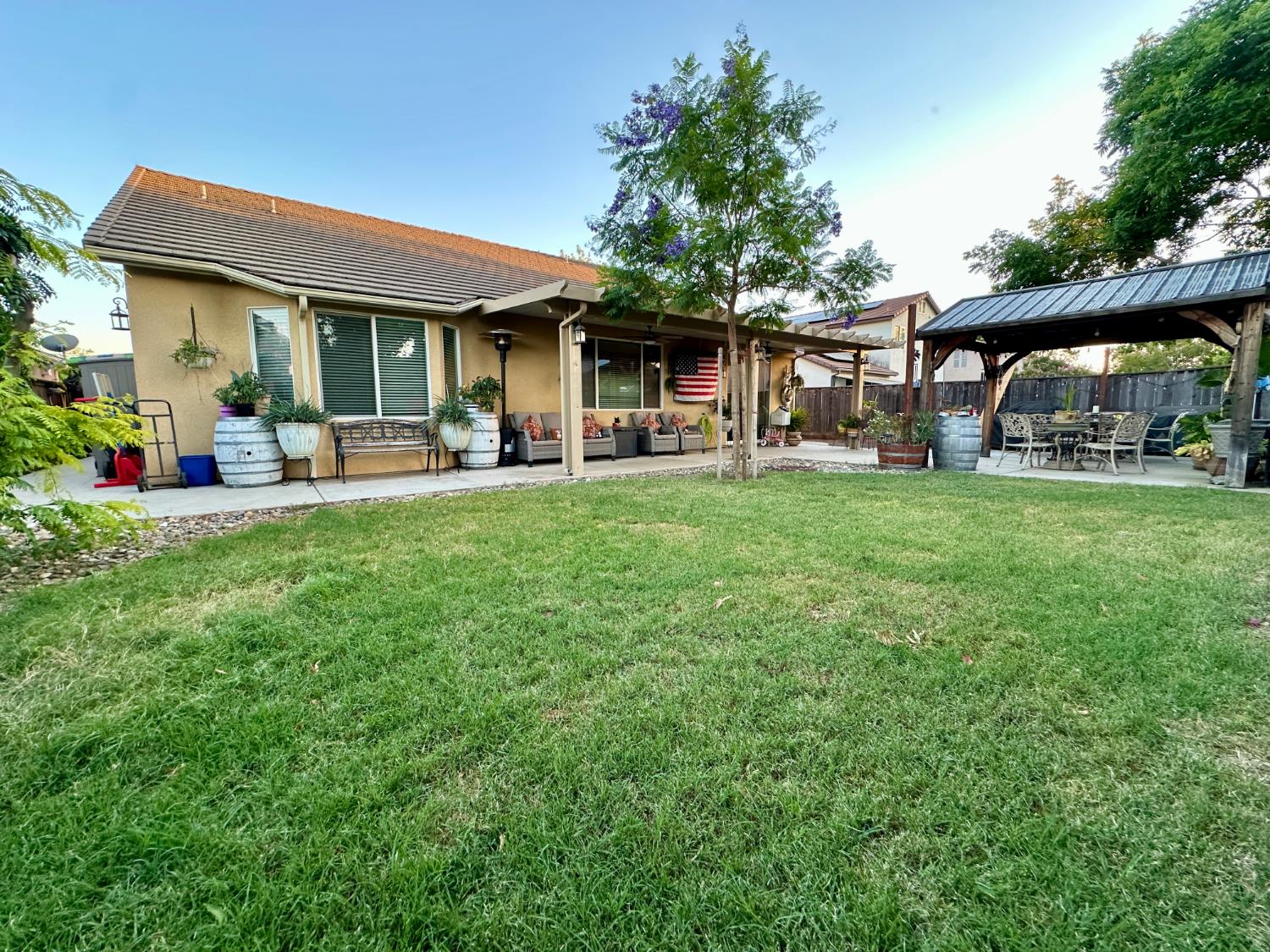 843 Bellis, Dinuba, CA 93618