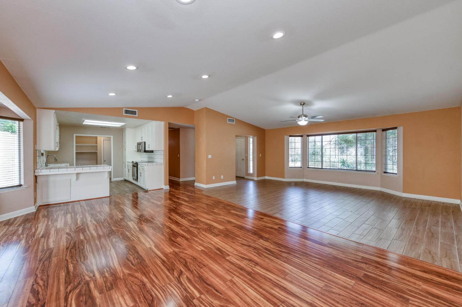 33072 Black Mountain Rd, Tollhouse, CA 93667