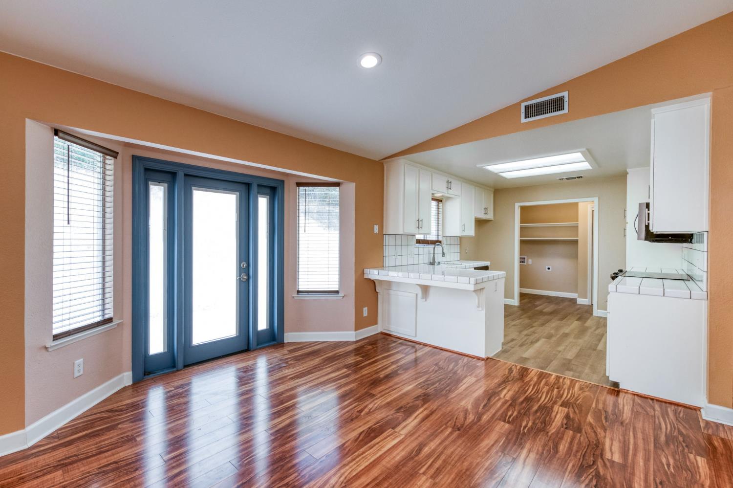 33072 Black Mountain Rd, Tollhouse, CA 93667