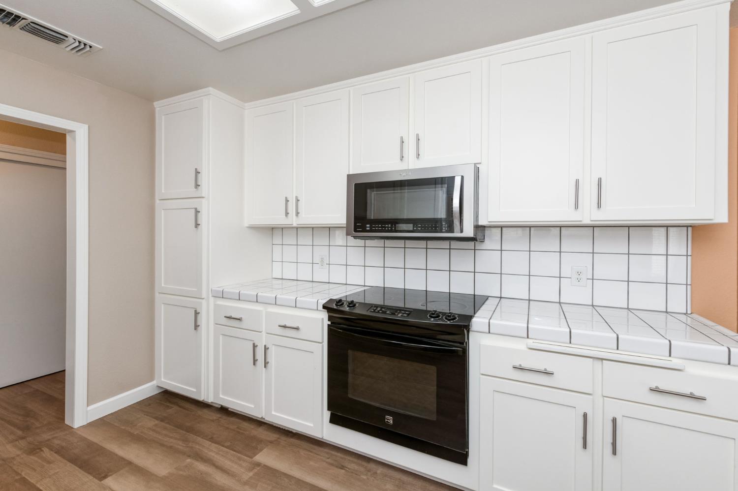 33072 Black Mountain Rd, Tollhouse, CA 93667