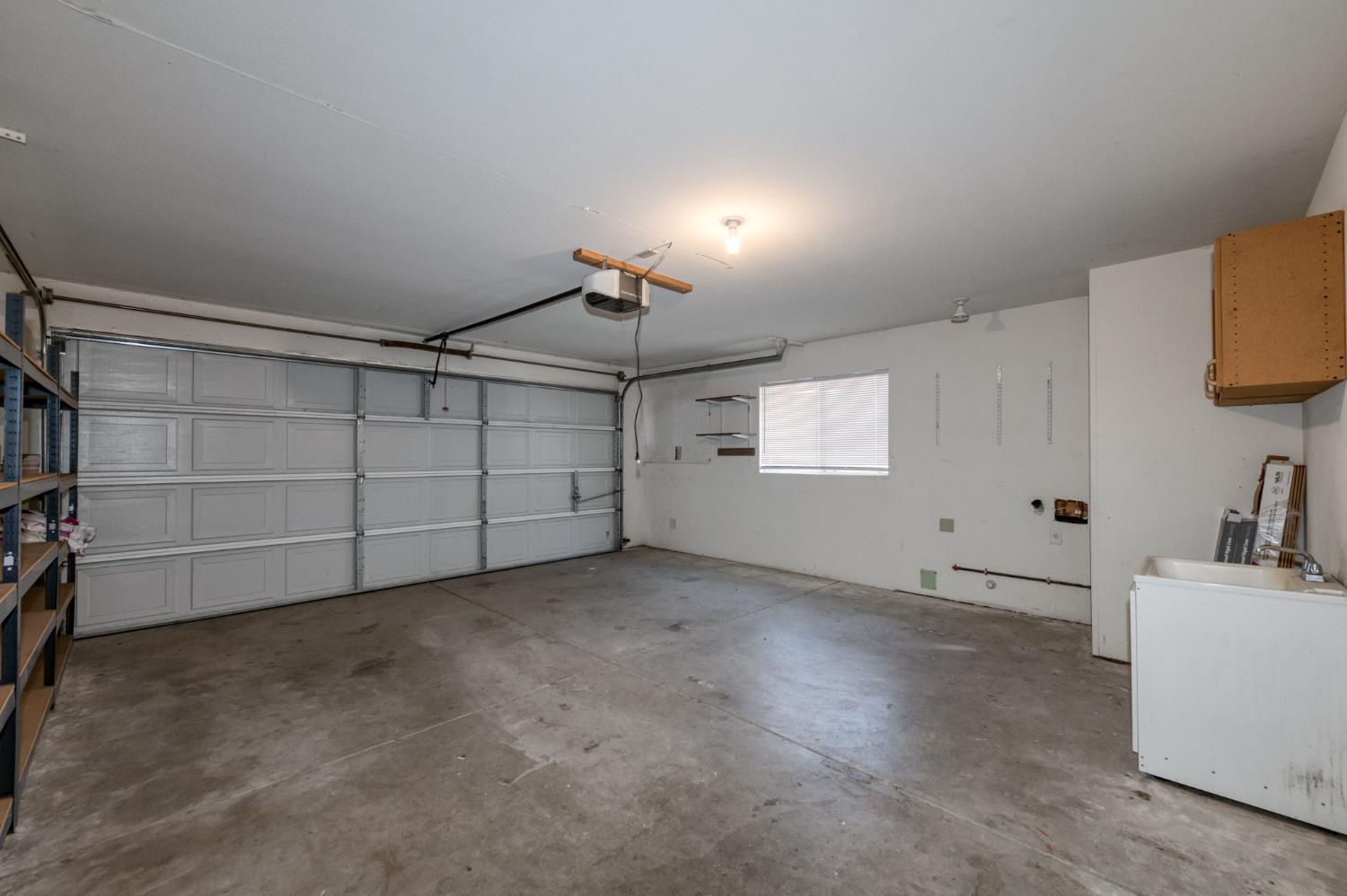 33072 Black Mountain Rd, Tollhouse, CA 93667