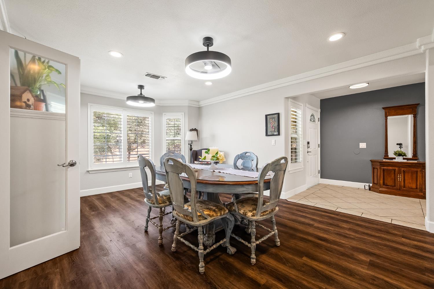 21965 Oak Hill Ln, Clovis, CA 93619