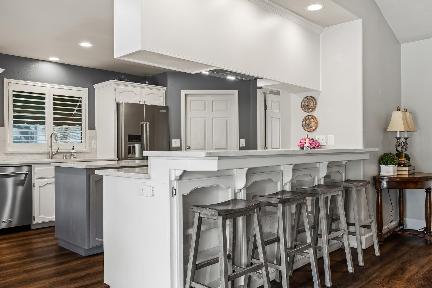 21965 Oak Hill Ln, Clovis, CA 93619