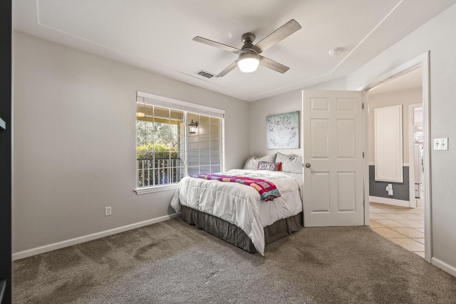 21965 Oak Hill Ln, Clovis, CA 93619
