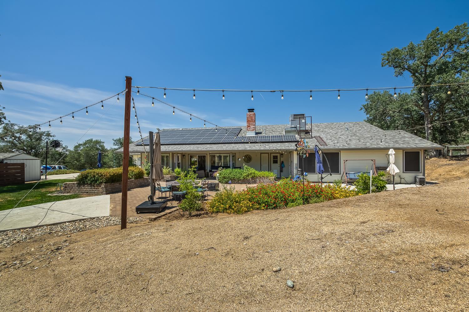 21965 Oak Hill Ln, Clovis, CA 93619