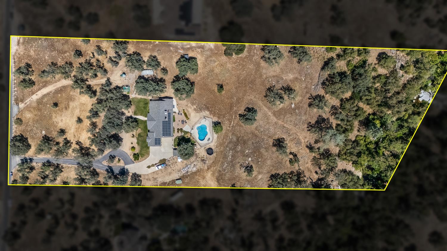 21965 Oak Hill Ln, Clovis, CA 93619