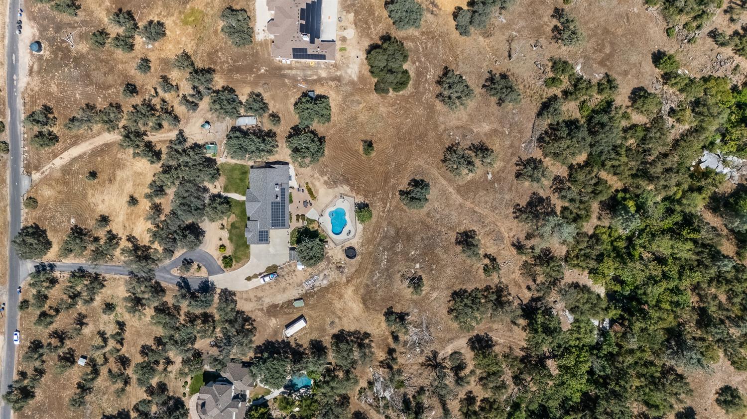 21965 Oak Hill Ln, Clovis, CA 93619