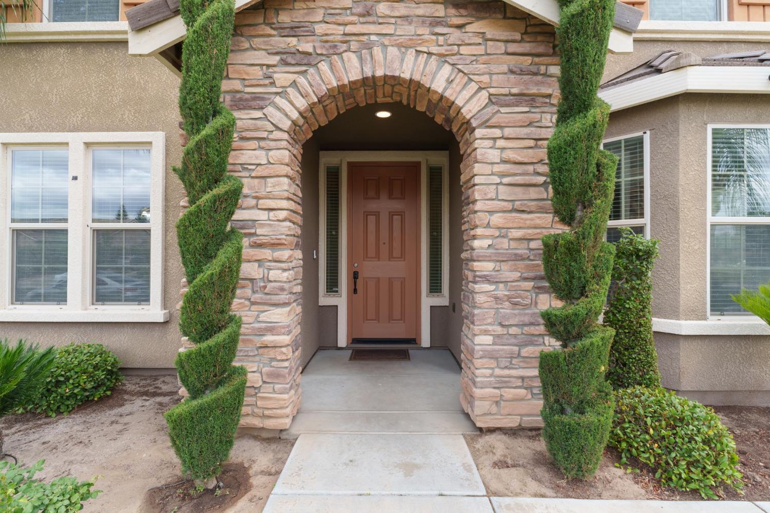 2977 Twinberry Ave, Clovis, CA 93619