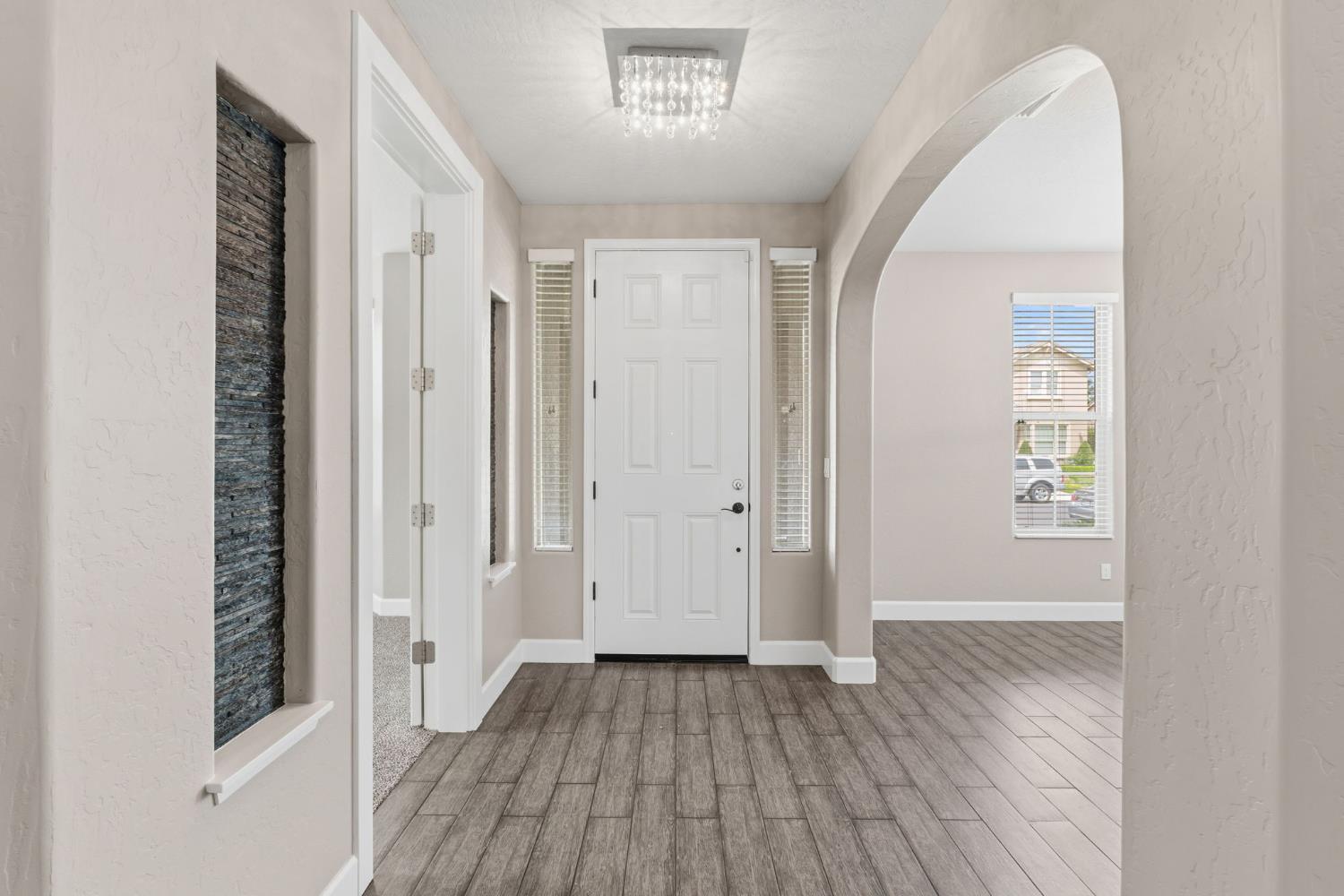 2977 Twinberry Ave, Clovis, CA 93619